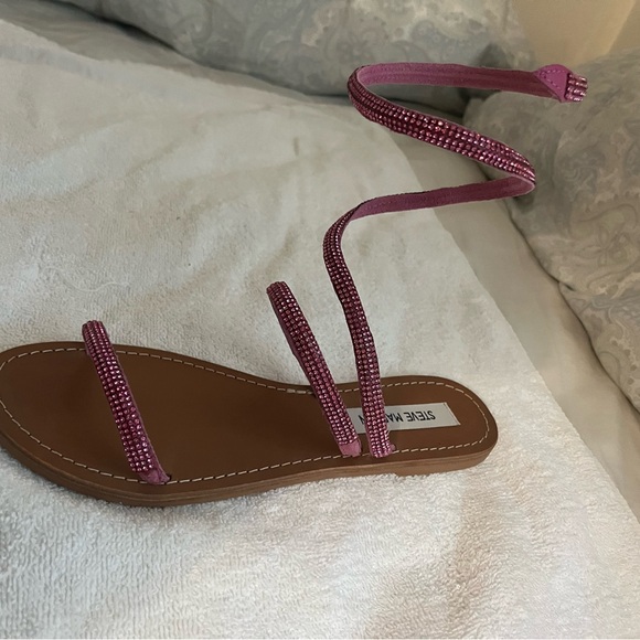 Pink shira rhinestone Steve Madden flats - Picture 3 of 6